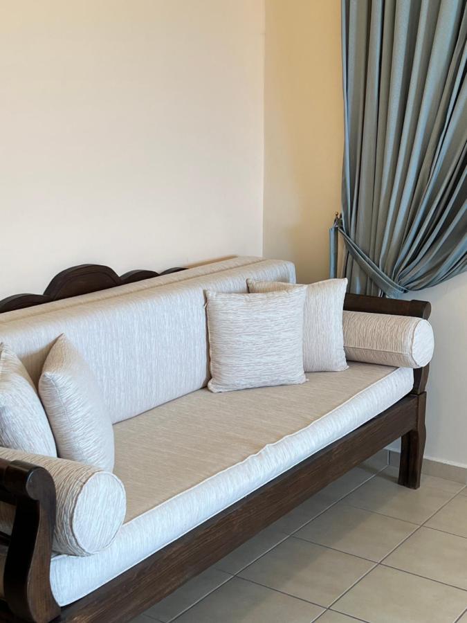 Hotel Xenonas Nikia Yerákion Zewnętrze zdjęcie