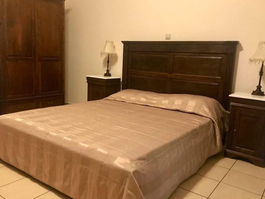 Hotel Xenonas Nikia Yerákion Zewnętrze zdjęcie